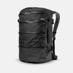 NWOT Matador SEG28 Travel Backpack in Black (28L)